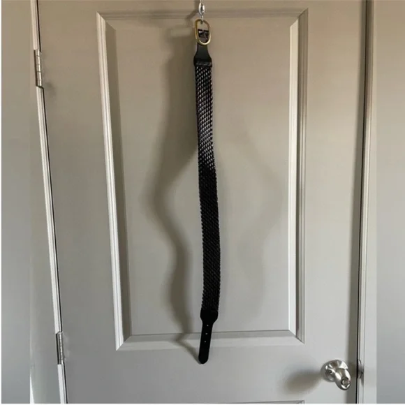 LOFT - XS black woven genuine leather wide belt with gold buckle. - Picture 6 of 13